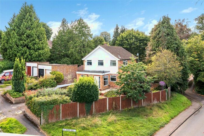 4 Bedroom Detached House To Rent In St. Johns Rise, St Johns, Woking, Surrey, GU21