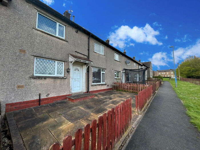 3 Bedroom Terraced House For Sale In Oak Avenue, Longridge, PR3