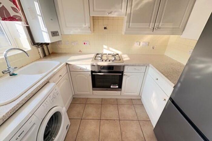 2 Bedroom Terraced House To Rent In Clos Avro Cardiff, CF24