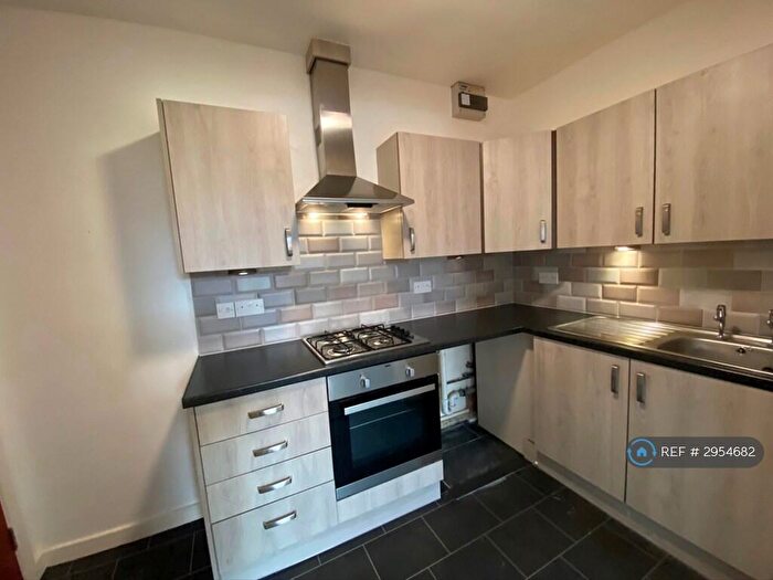 1 Bedroom Flat To Rent In Leymoor Road, Golcar, Huddersfield, HD7