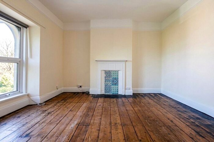 1 Bedroom Apartment To Rent In Cotham Grove, Bristol, BS6