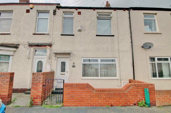 3 Bedroom Terraced House For Sale In Steetley Terrace, Quarrington Hill, Durham, DH6