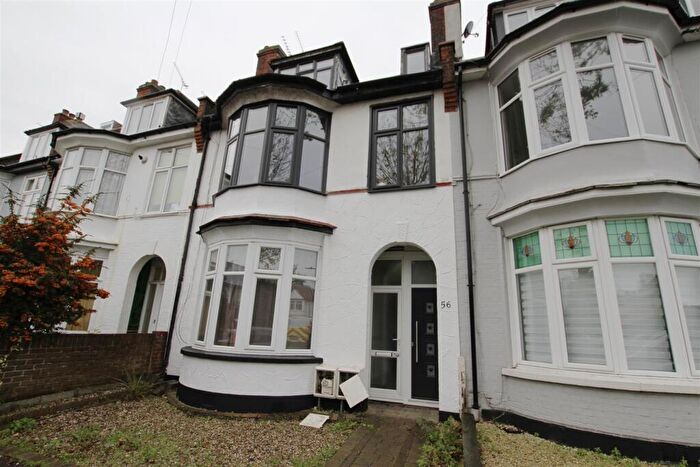 1 Bedroom Flat To Rent In Leighton Avenue, Leigh-On-Sea, SS9