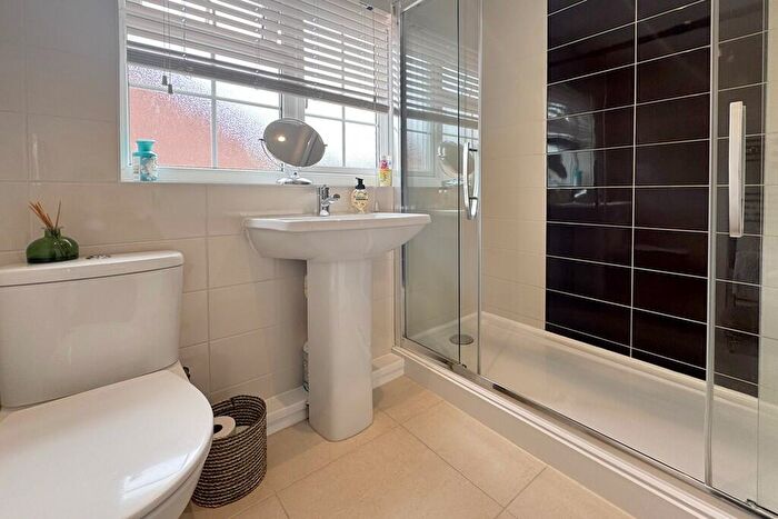 4 Bedroom Detached House For Sale In Clarendon Park, Lymington, Hampshire, SO41