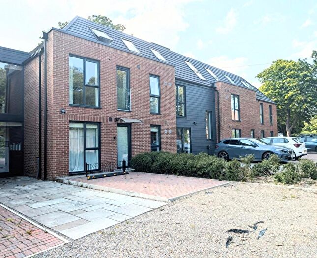 1 Bedroom Flat To Rent In Towers Avenue, Jesmond, Newcastle Upon Tyne, NE2