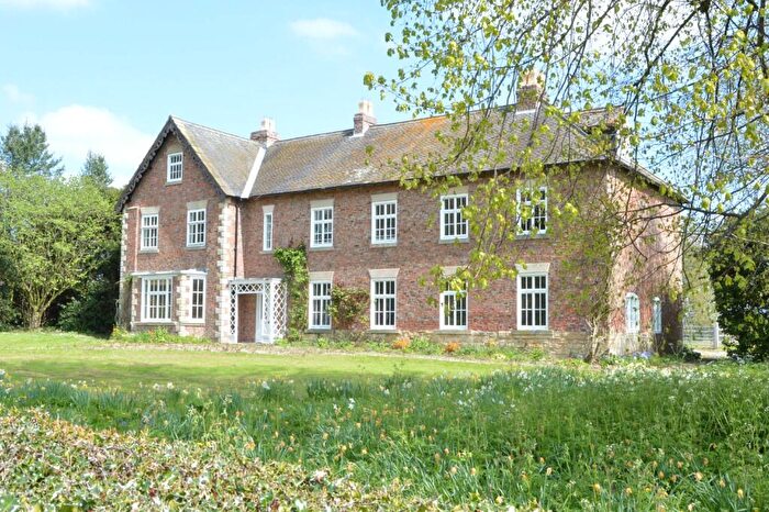 6 Bedroom Detached House To Rent In Main Street, LS24