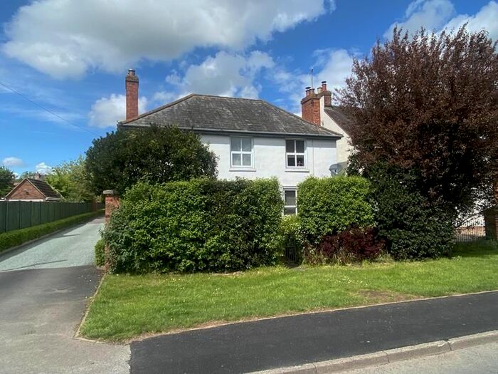 4 Bedroom Detached House For Sale In Jasmine Cottage, Welland Road, Hanley Swan, Worcestershire, WR8