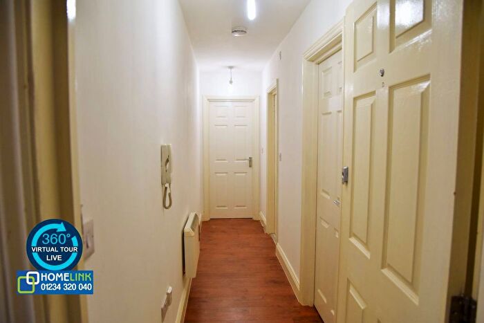 1 Bedroom Flat To Rent In Midland Road, Bedford, MK40