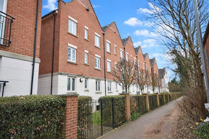 1 Bedroom Retirement Property For Sale In Crayshaw Court, Abbotsmead Place, Caversham, Reading, RG4