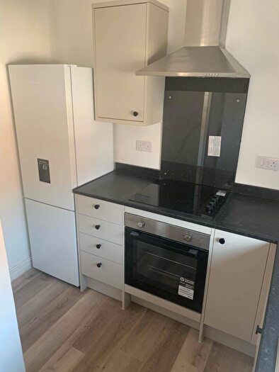 3 Bedroom Terraced House To Rent In Hilltop Court, Manchester, M14