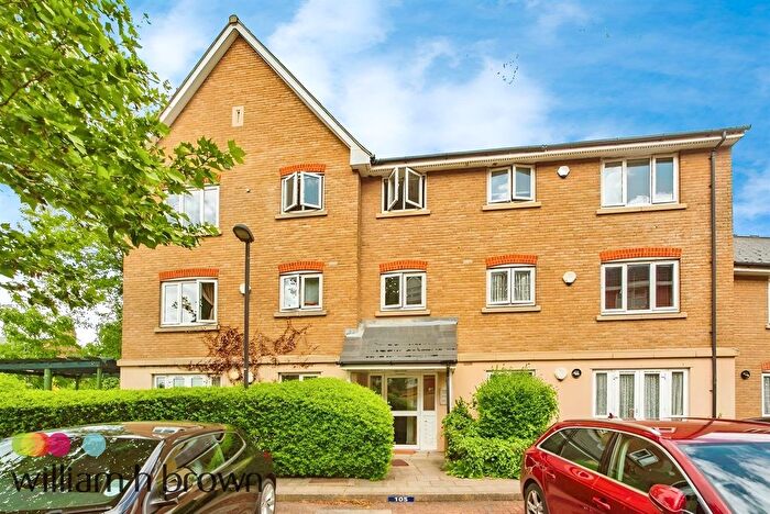 2 Bedroom Flat To Rent In Harrisons Wharf, Purfleet, RM19