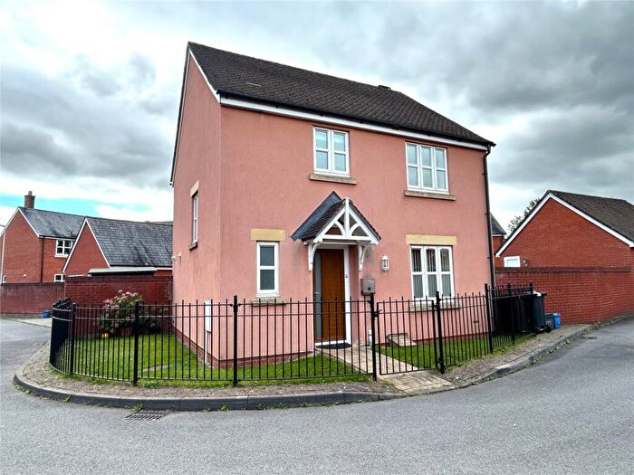 3 Bedroom Detached House To Rent In Exmoor Close, Tiverton, Devon, EX16