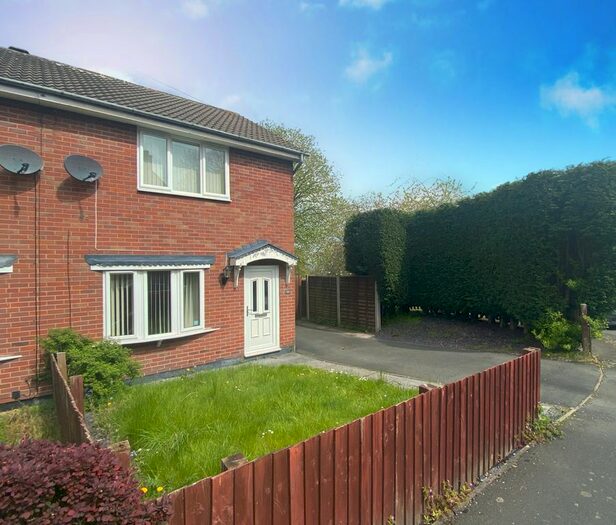 2 Bedroom Semi-Detached House To Rent In Albion Street, Telford, TF2