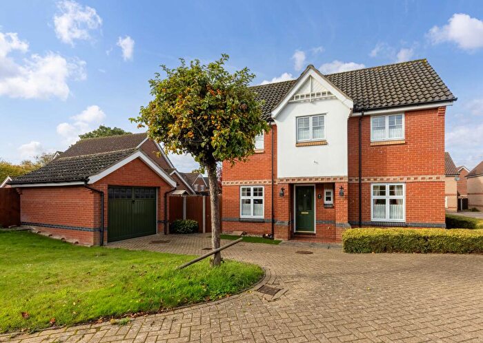 3 Bedroom Detached House For Sale In Lodge Farm Drive, Old Catton, Norwich, NR6