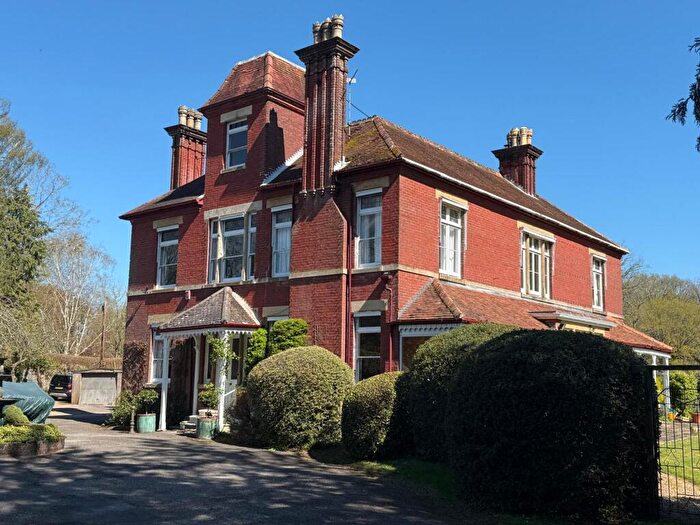 2 Bedroom Flat To Rent In Botley Road, Curdridge, SO32