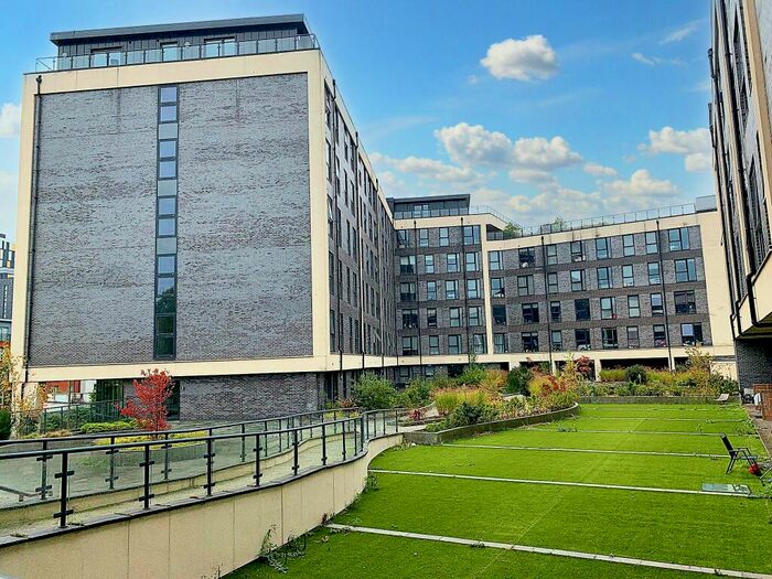 2 Bedroom Apartment To Rent In Bridgewater Point, Ordsall Lane, Salford, M5