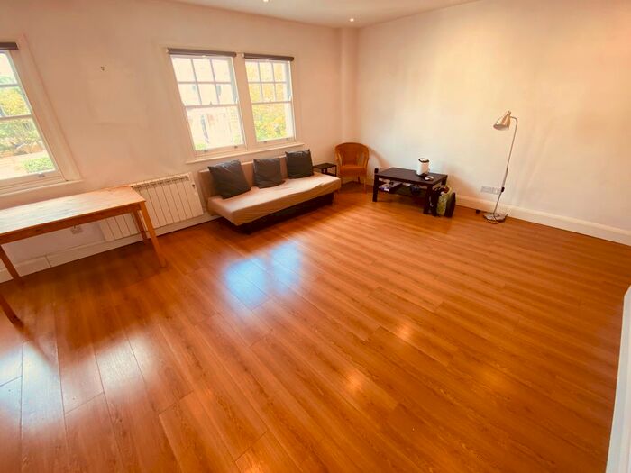 1 Bedroom Flat To Rent In Elder Avenue, London, N8