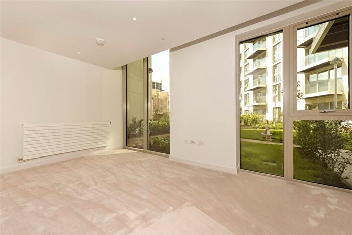 1 Bedroom Apartment To Rent In Liner House, Royal Wharf Walk, London, E16