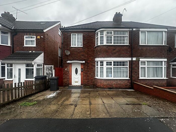 3 Bedroom House To Rent In Wavertree Drive, Leicester, LE4