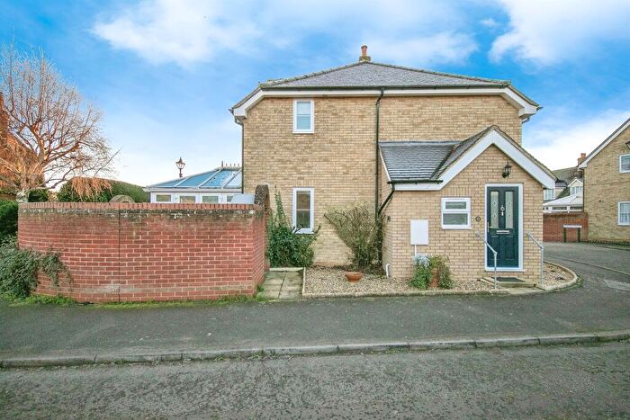 2 Bedroom End Of Terrace House For Sale In Meadow Lane, Sudbury, CO10