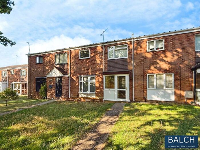 3 Bedroom Terraced House For Sale In Galleywood Road, Great Baddow, Chelmsford, CM2