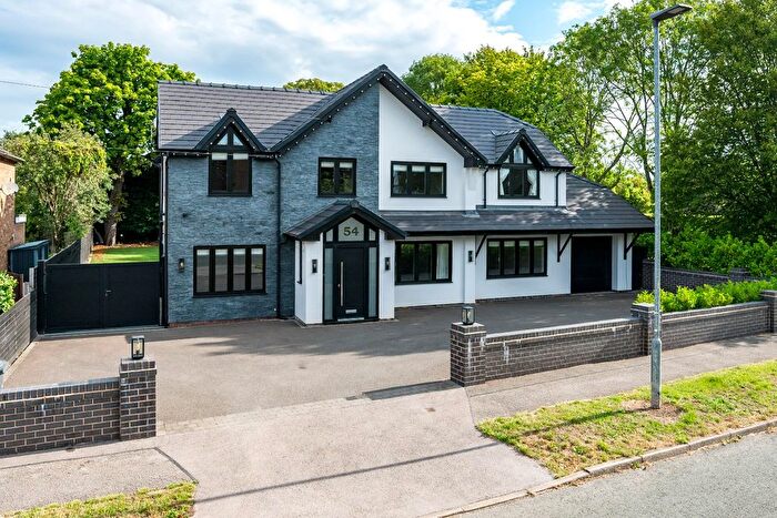 4 Bedroom Detached House To Rent In Culcheth, Warrington, Cheshire, WA3