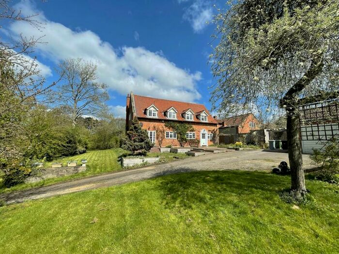 4 Bedroom Detached House To Rent In School Lane, Colsterworth, NG33