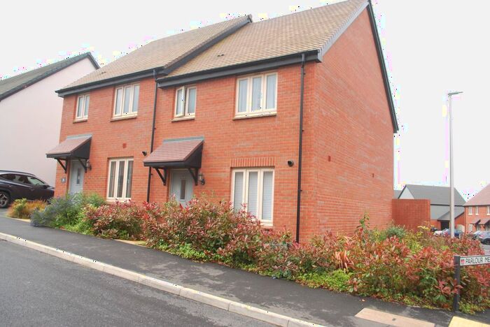 3 Bedroom Semi-Detached House To Rent In Engineers Way, Exmouth, EX8