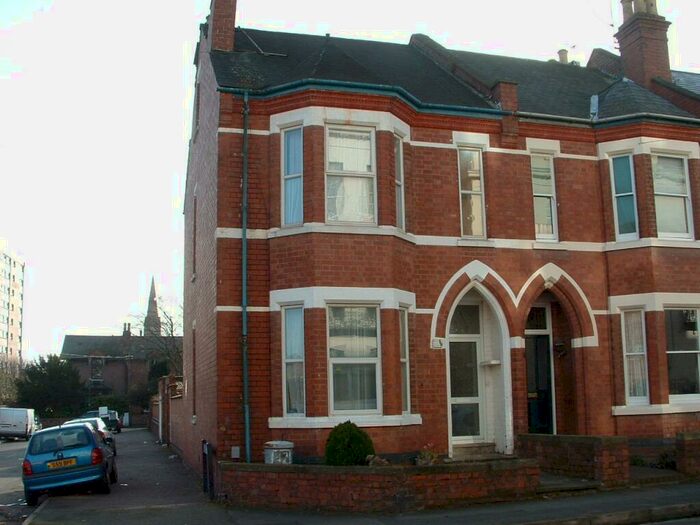 6 Bedroom Terraced House To Rent In Charlotte Street, Leamington Spa, CV31