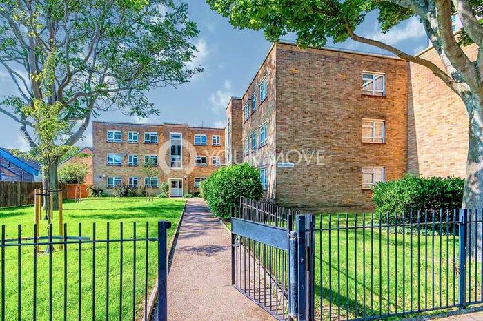 3 Bedroom Apartment To Rent In Morecambe Court, Rivers Street, Southsea, Hampshire, PO5