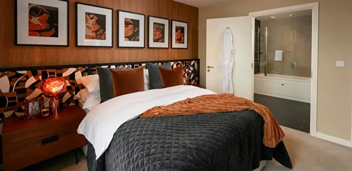 1 Bedroom Flat For Sale In Mary Neuner Road, London, N8