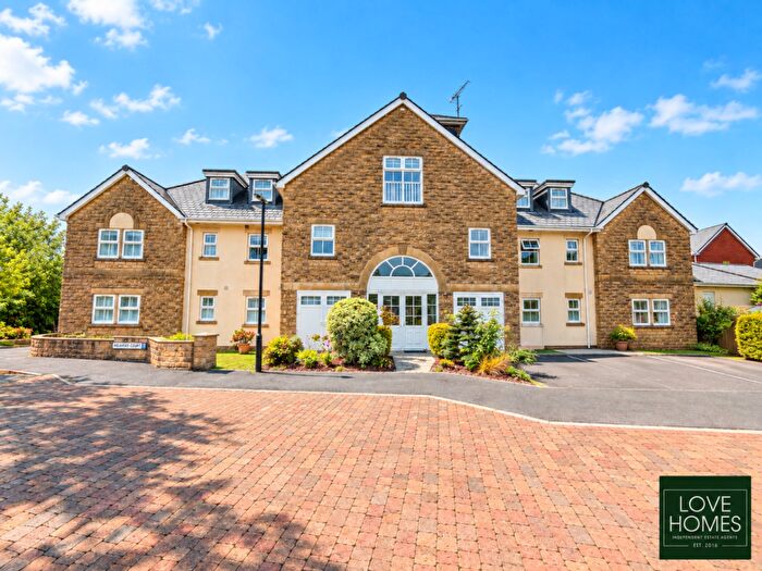 2 Bedroom Flat For Sale In Weavers Court, Scorton, Preston, Lancashire, PR3