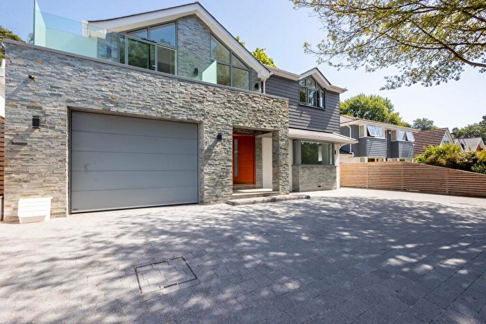4 Bedroom Detached House To Rent In Vega, Alton Road, Lower Parkstone, BH14