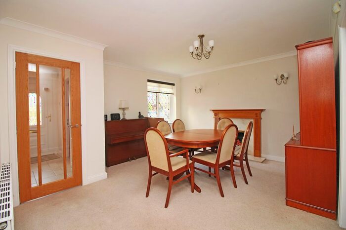 5 Bedroom Detached House For Sale In Trinity Gardens, Thornton-Cleveleys, FY5