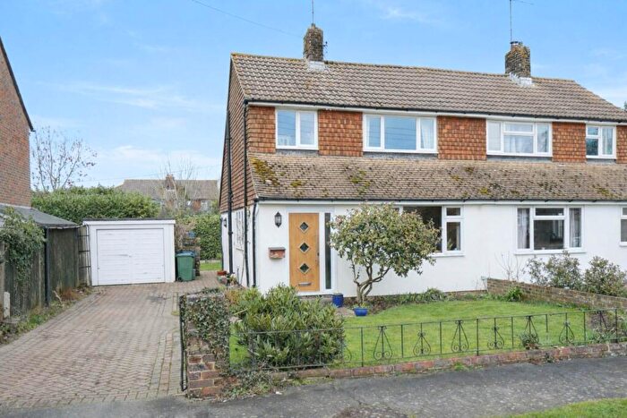 3 Bedroom Semi-Detached House For Sale In Wells Close, Plumpton Green, BN7