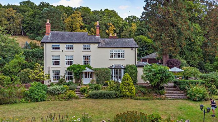 5 Bedroom Detached House For Sale In Winwood Heath Road, Halesowen, B62
