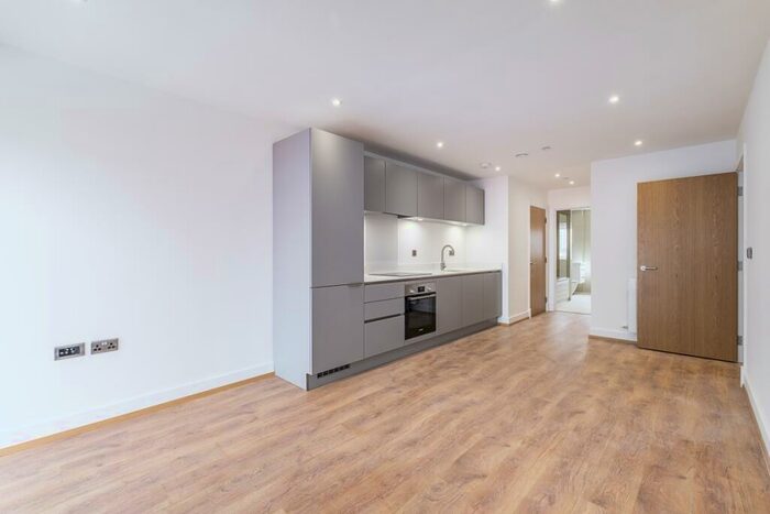 1 Bedroom Apartment To Rent In Church Street Woolwich, SE18