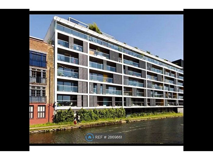 2 Bedroom Flat To Rent In Candy Wharf, London, E3