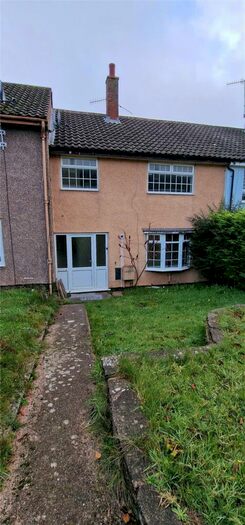 3 Bedroom Terraced House To Rent In Foxwalks Avenue, Bromsgrove, Worcestershire, B61