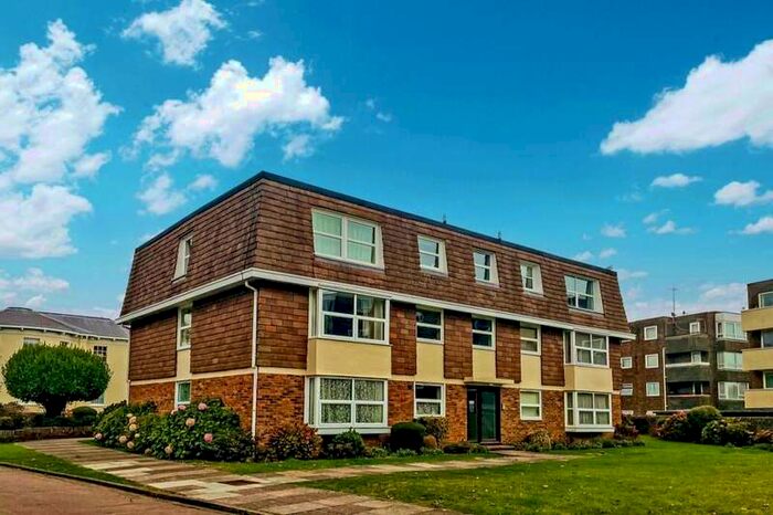 2 Bedroom Flat To Rent In Sudley Gardens, Bognor Regis, PO21