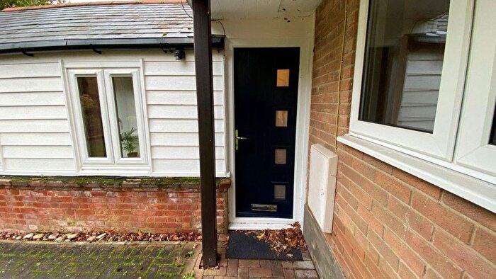1 Bedroom Property To Rent In St. Stephens Hill, Canterbury, CT2
