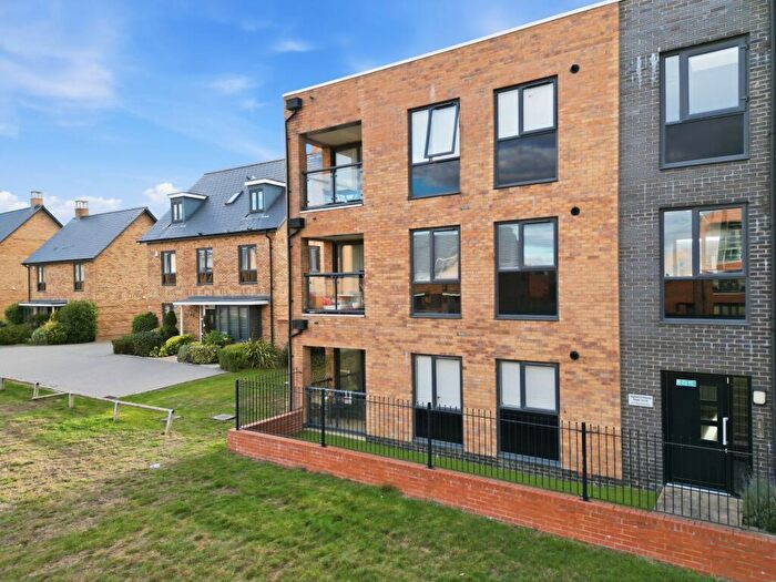 1 Bedroom Flat For Sale In Barrosa Way, Whitehouse, MK8