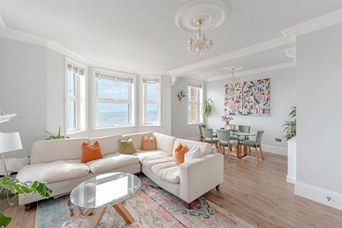 3 Bedroom Flat To Rent In Marine Parade, Worthing, West Sussex, BN11