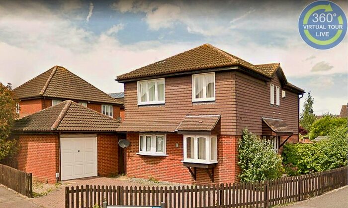 4 Bedroom Detached House To Rent In Warden Abbey, Bedford, MK41