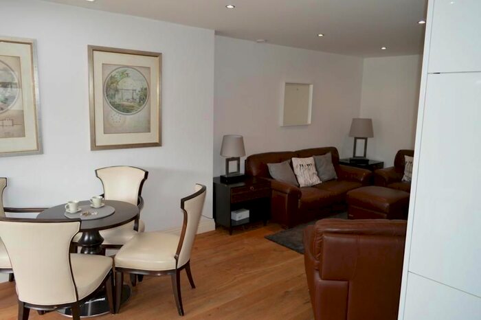 1 Bedroom Flat To Rent In Thames Avenue, Greenford, London, UB6