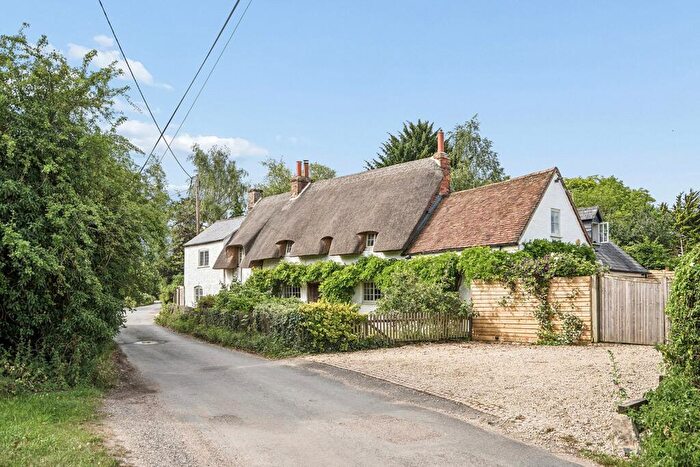 6 Bedroom Detached House For Sale In Pyrton, Watlington, Oxfordshire, OX49