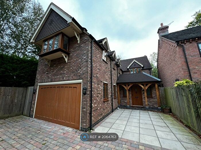 4 Bedroom Detached House To Rent In Radford Rise, Stafford, ST17