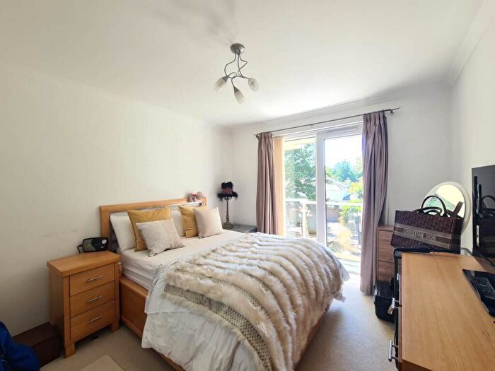 2 Bedroom Apartment To Rent In Haven Road, Canford Cliffs, BH13