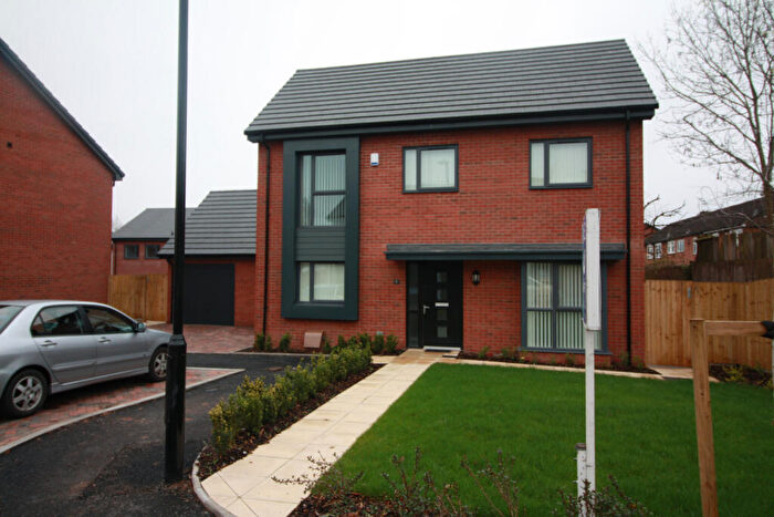 2 Bedroom Detached House To Rent In Starling Close, Coventry, CV4