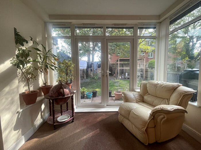 2 Bedroom Apartment To Rent In Princes Road, Felixstowe, IP11